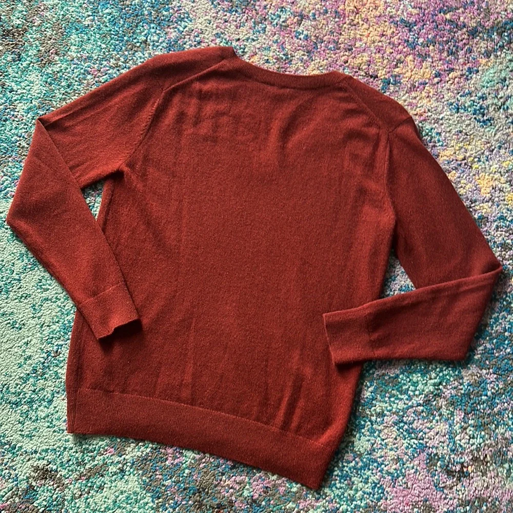 🍁VINCE Cashmere Sweater🍁 - Picture 10 of 16